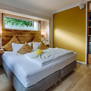 hotel-pension-blumenbach.find-berlin-hotels.com/